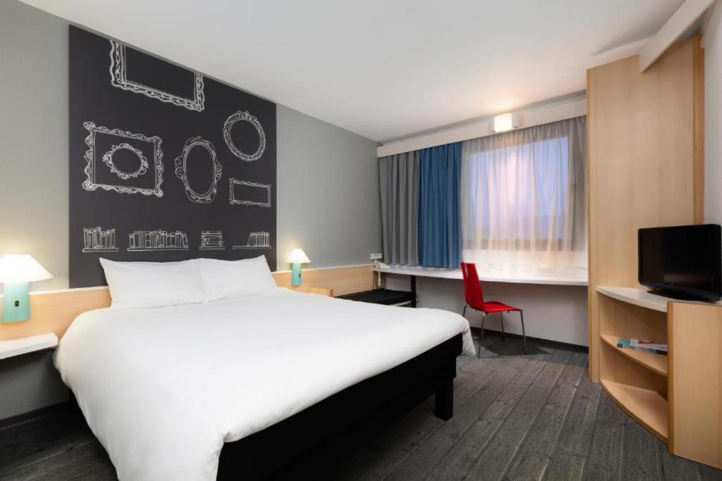 Ibis Centrum 2*
